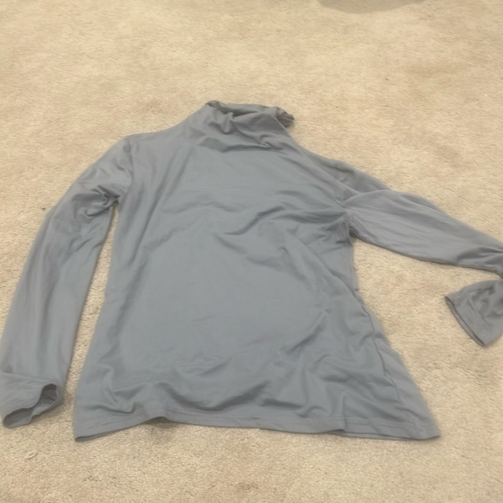 Women’s large turtleneck